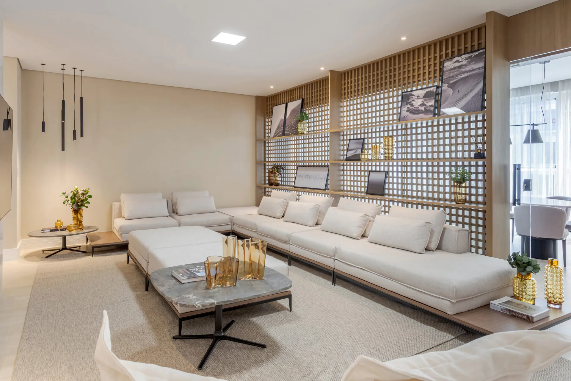 croma_210923-080